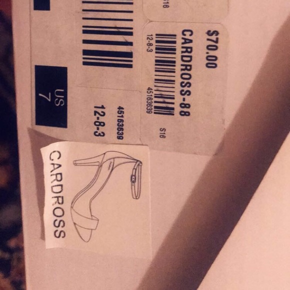 Floral sandal - Picture 3 of 4